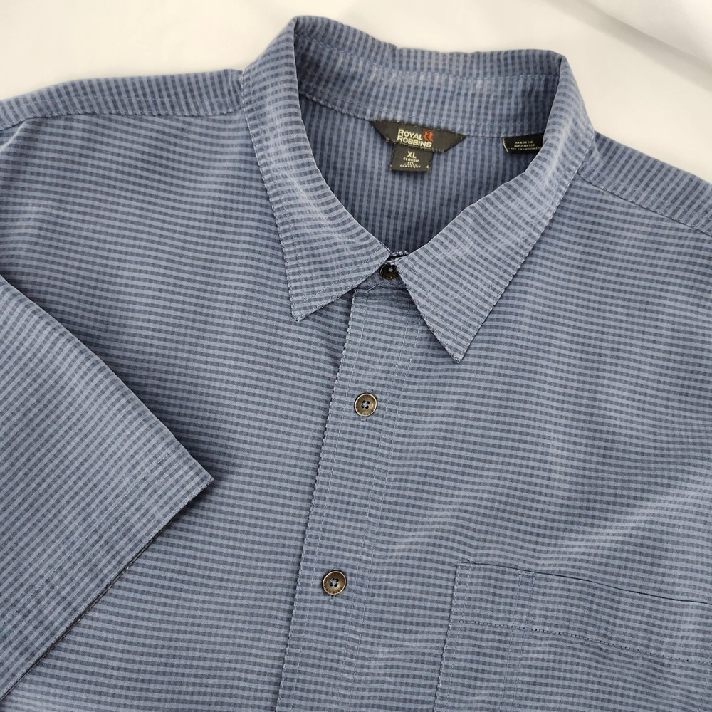 Royal Robbins Mens Blue Camp Shirt Size XL Travel Outdoor Hiking Granola Utility